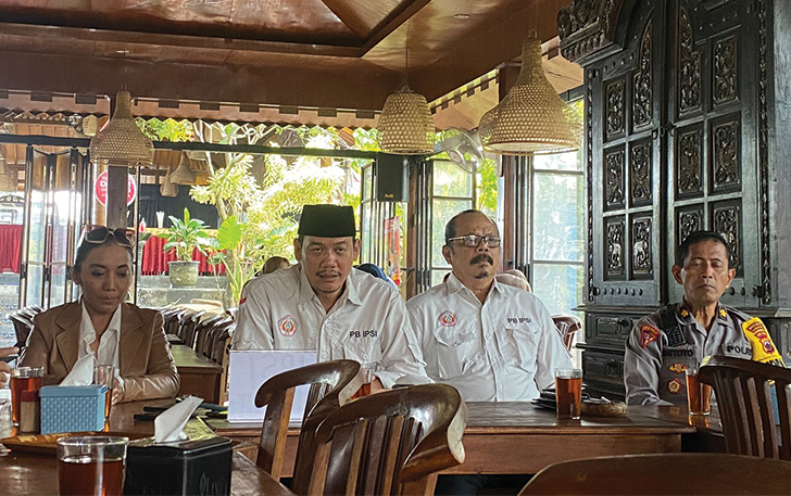 Ketua IPSI Jawa Tengah Harry Nuryanto dalam press conference babak kualifikasi PON XXI Aceh-Sumatera Utara cabor pencak silat dengan tajuk Kejurnas Pencak Silat Dewasa 2023, Rabu (6/9).