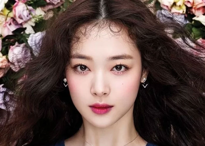 Sulli.