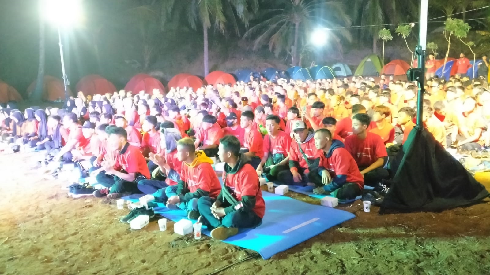 Youth Fun Camp 2023 di Pantai Sembukan, Kecamatan Paranggupito, Sabtu-Minggu (9-10/9). PEMDES PARANGGUPITO UNTUK RADAR SOLO