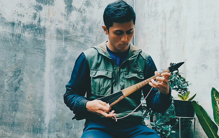 Ilustrasi alat musik kulcapi.