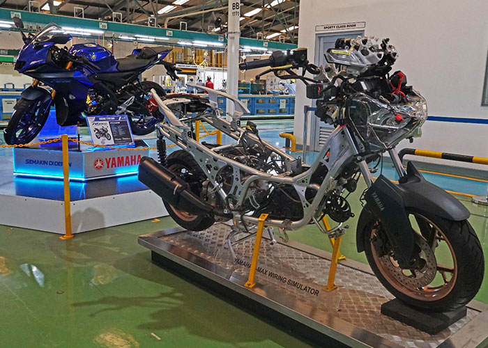Kualitas rangka Yamaha benar-benar terjamin dibuat dari material dengan ketebalan 2,3 mm, pengecatan dengan metode celup (CED) yang mencakup sisi luar dan dalam rangka.