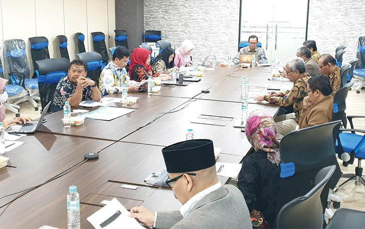 Rapat koordinasi terkait pemilihan ulang Rektor UNS yang digelar di Kemendikbudristek, Senin (9/10).