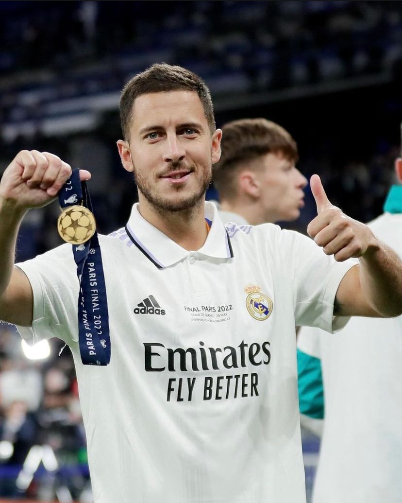 Eden Hazard memutuskan pensiun dari dunia sepak bola.