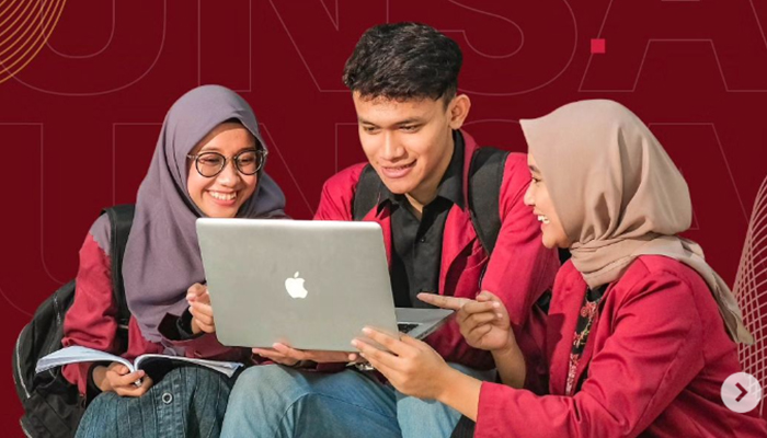 BERCENGKRAMA: Mahasiswa Universitas Surakarta (UNSA) didik untuk menjadi sosok yang memiliki jiwa entrepreneurship.