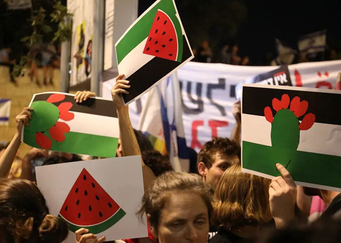 Gambar semangka sebagai simbol solidaritas terhadap Palestina.