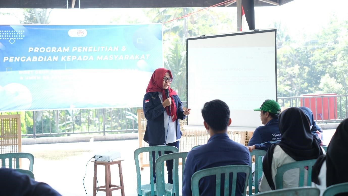 Pengabdian masyarakat Prodi D3 Akuntansi SV UNS di Bumdesa Kampus Kopi Banyuanyar, Kecamatan Ampel, Kabupaten Boyolali.