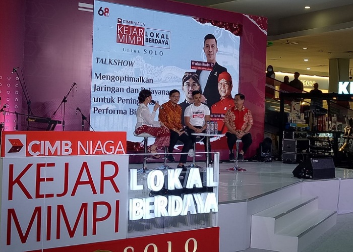 Talkshow dalam event Kejar Mimpi Lokal Berdaya.