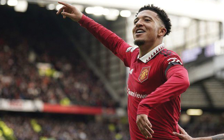 Nama Jadon Sancho kian tak terlihat dalam skuad Manchester United.