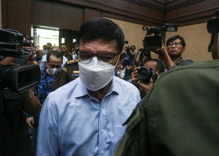 Mantan Menkominfo Johnny G Plate saat jalani sidang tuntutan di Pengadilan Tipikor Jakarta, Rabu (25/10/2023).