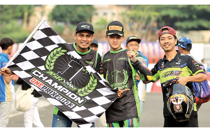 Hafid Pratama meraih juara nasional expert Kejurnas OnePrix 2023.
