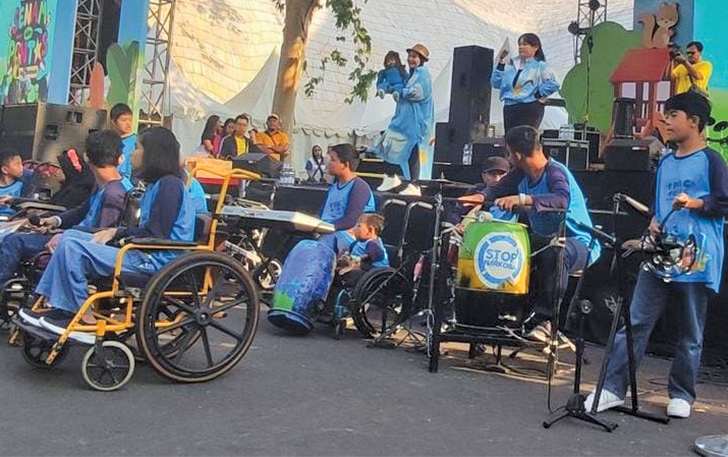 SKILL: Siswa ABK di Solo bermain musik di ajang CFD