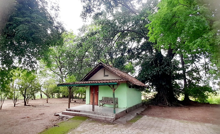 Bangunan utama Punden Macanan di Dusun/Desa Macanan, Kecamatan Kebakkramat, Karanganyar, kemarin (9/12). (RUDI HARTONO/RADAR SOLO)