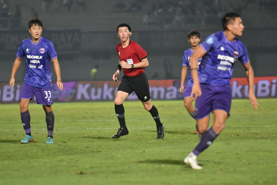 Wasit asing asal Jepang memimpin matchday ke-22 Liga 1. (Dok. PSSI)