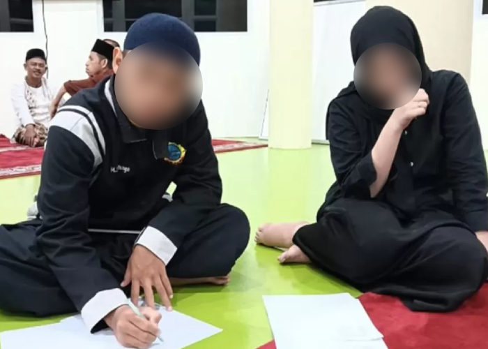 Sepasang mahasiswa Unand yang kepergok berduaan di masjid.