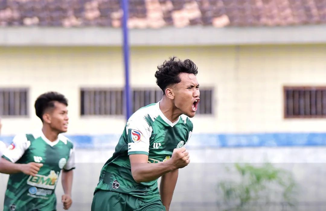 Selebrasi gol pemain PSIK Klaten ke gawang Bina Sentra, Rabu (13/12).&nbsp;PSIK KLATEN OFFICIAL)