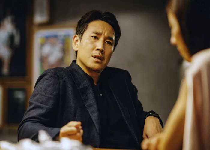 Aktor Korea Selatan Lee Sun Kyun.