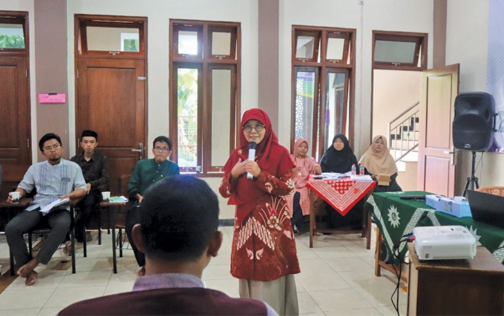 PEMAPARAN: Workshop di Ponpes Baitul Arqam Nogosari, Selasa (26/12).