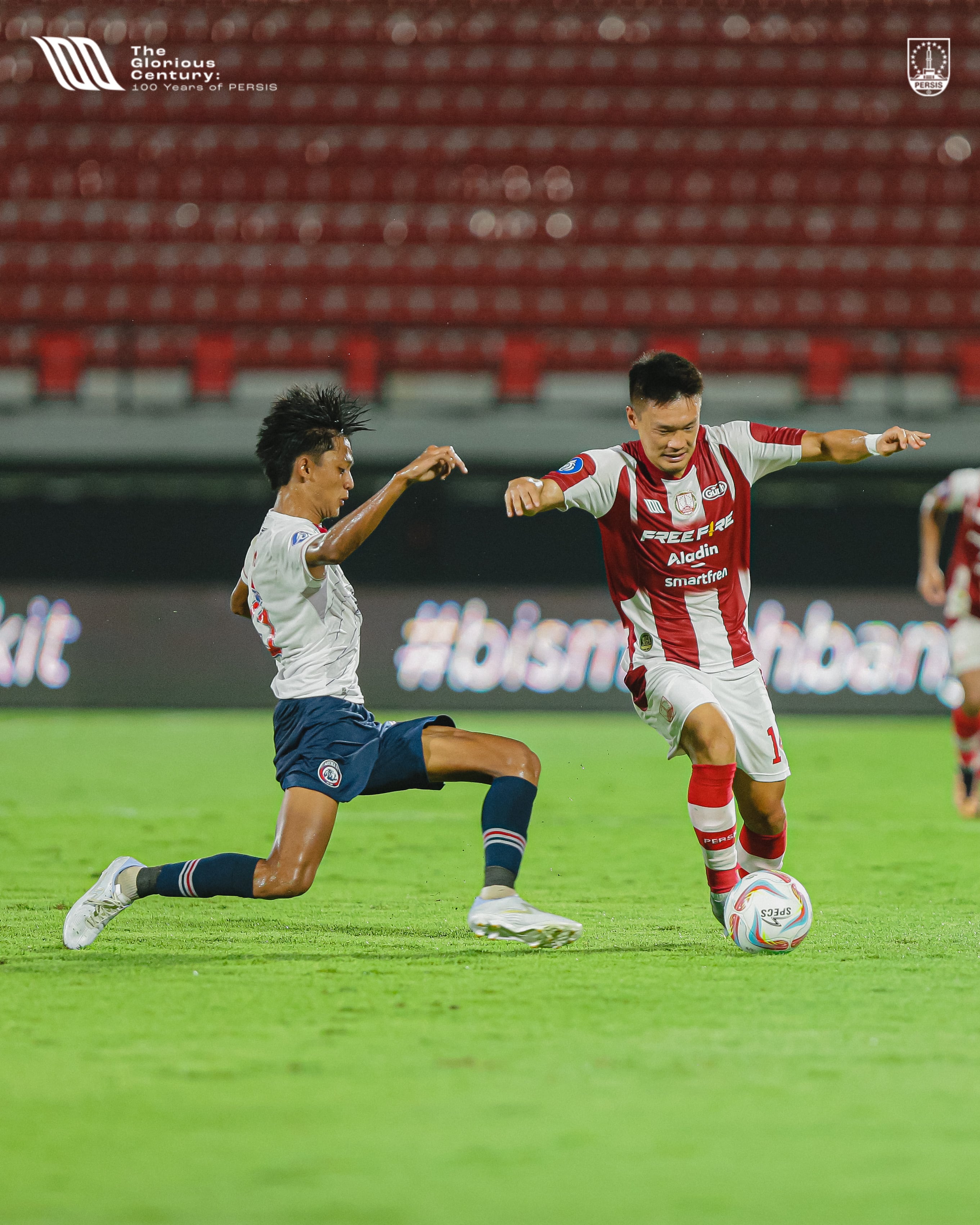 GAS LAGI: Gelandang asing Persis Solo Sho Yamamoto saat melawan Arema FC di Liga 1, November lalu.