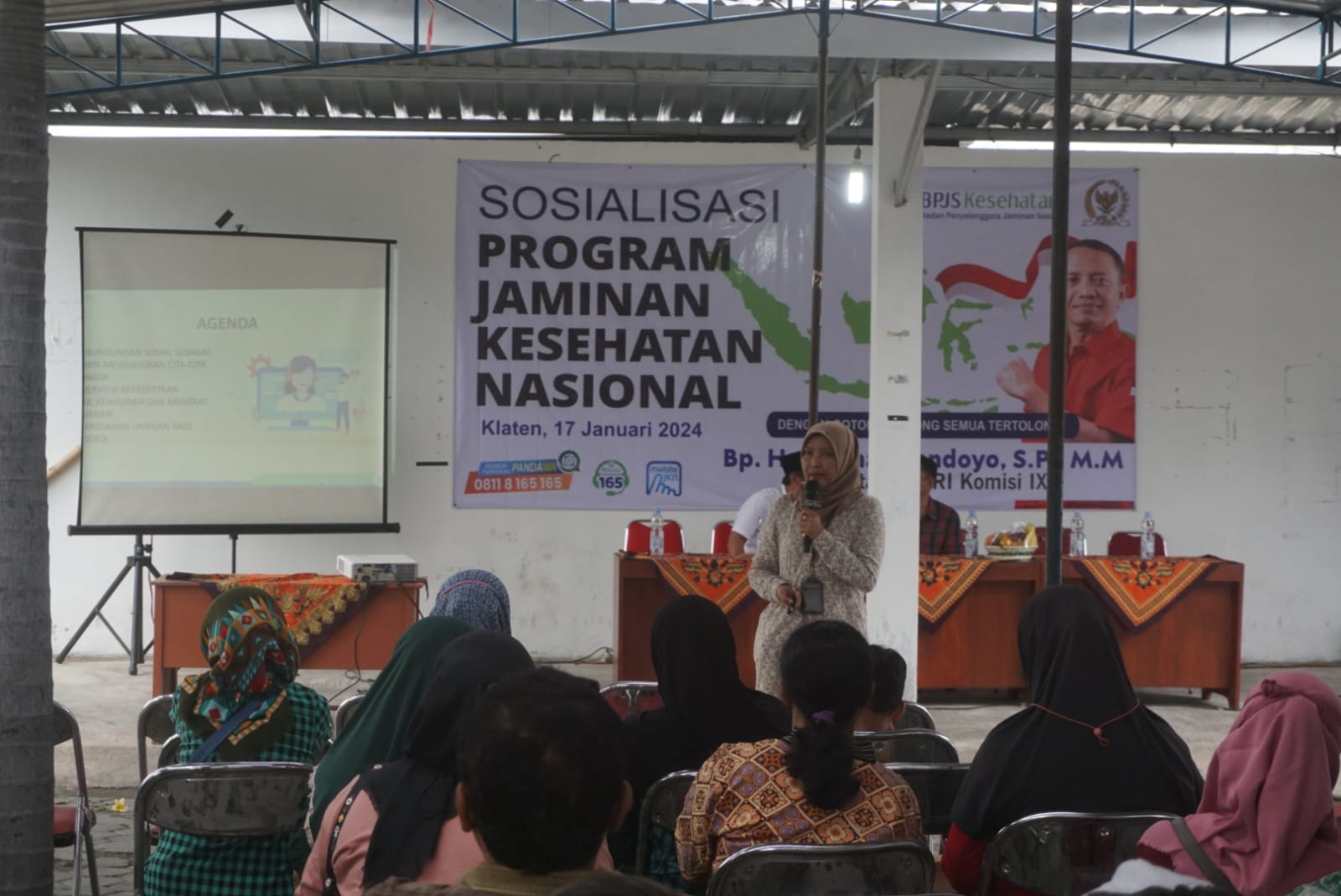 BPJS Kesehatan Cabang Boyolali berikan sosialisasi kepada masyarakat di Kantor Desa Sobayan, Kecamatan Pedan, Kabupaten Klaten, Rabu (17/1/2024)