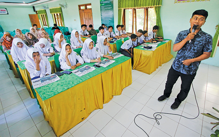 PENCEGAHAN: Safari jurnalistik yang digelas Radar Solo di salah satu SMP negeri di Karanganyar, belum lama ini.