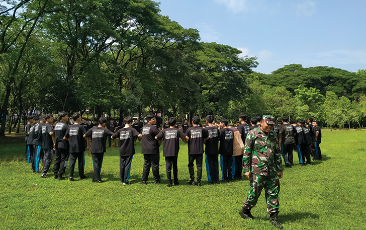 257 siswa SMP IT Az Zahra mengikuti Pendidikan dan Pelatihan Kepemimpinan, belum lama ini.