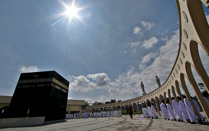 IKON BARU: Replika Masjidil Haram lengkap dengan Kakbah jadi salah satu tujuan utama di Wisata Edukasi Religi (WER) Qolbu Boyolali.