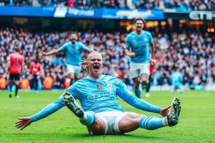 Selebrasi gol Erling Haaland ke gawang Everton.