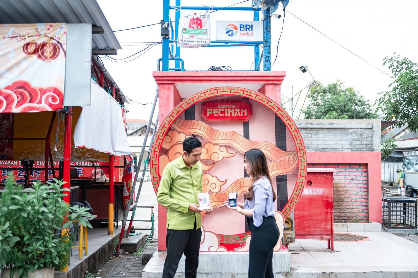 Kawasan wisata Pecinan Kya Kya di Surabaya yang mendapat bantuan BRI melalui aktivitas Corporate Social Responsibility (CSR) BRI Peduli.