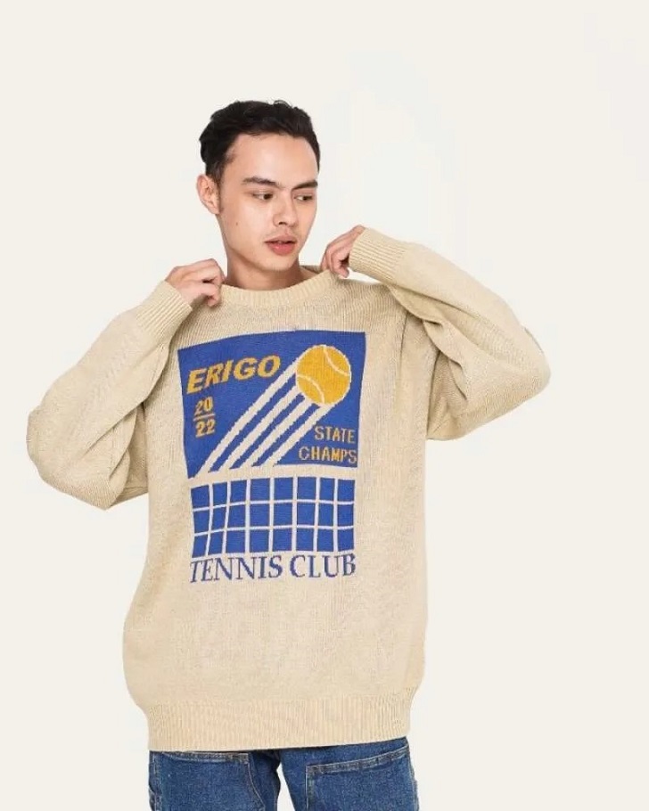 Knitwear brand lokal yang nyaman dipakai di segala cuaca.