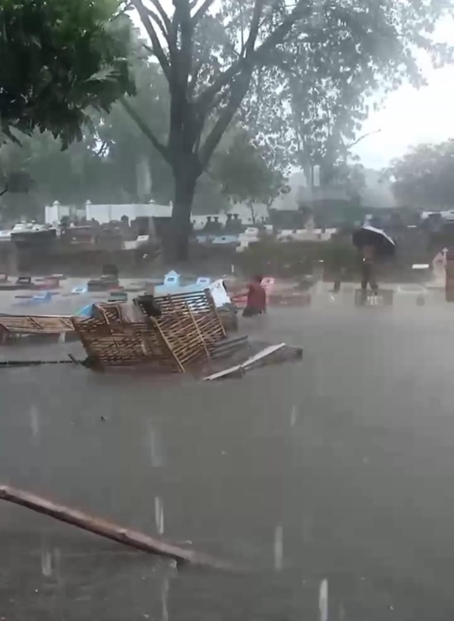 TPU Manding di Kelurahan Sragen Kulon, Sragen ikut terdampak banjir, Minggu (25/2/2024)