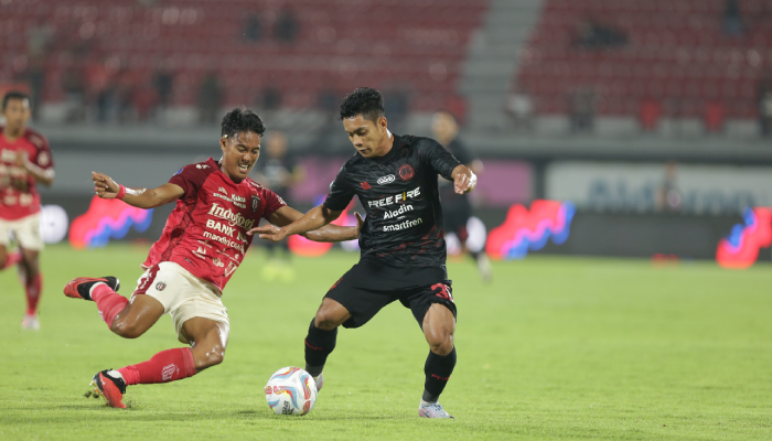 Bali United menjamu Persis Solo dalam matchday ke-26 Liga 1 di Stadion Kapten I Wayan Dipta, Kamis malam (29/2).