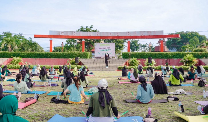 Pound Fit Super Fit yang digelar Eterniskin menggandeng HIPMI Wonogiri di Alun-Alun Giri Krida Bakti Wonogiri, Minggu (3/3/2024).