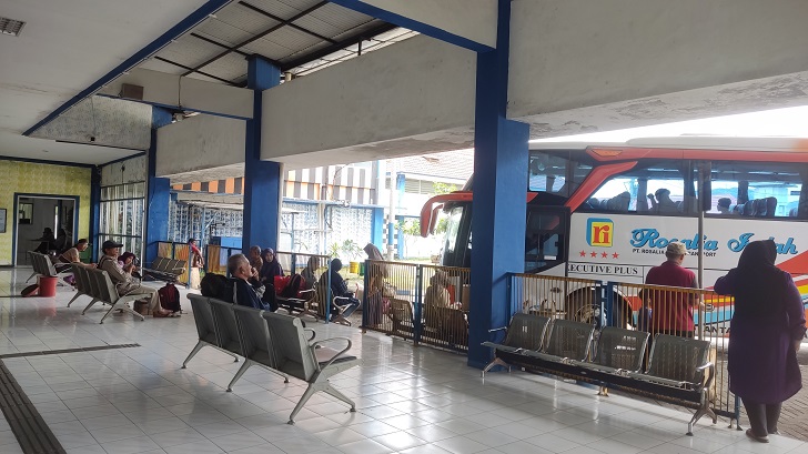 Situasi di Terminal Giri Adipura Wonogiri, Minggu (10/3/2024).