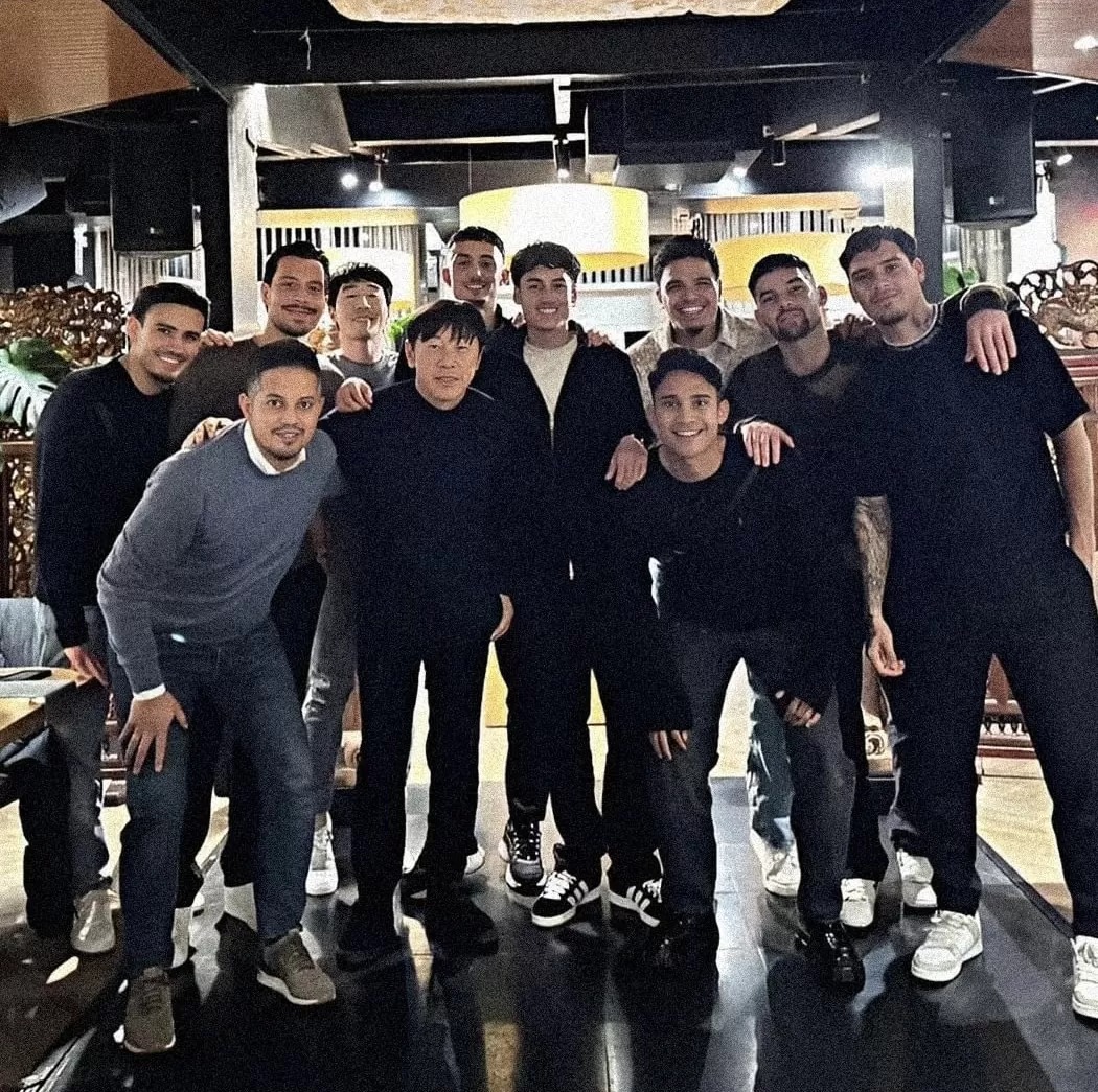 Potret Coach Shin Tae Yong makan malam bersama pemain Timnas Indonesia yang bermain di Eropa