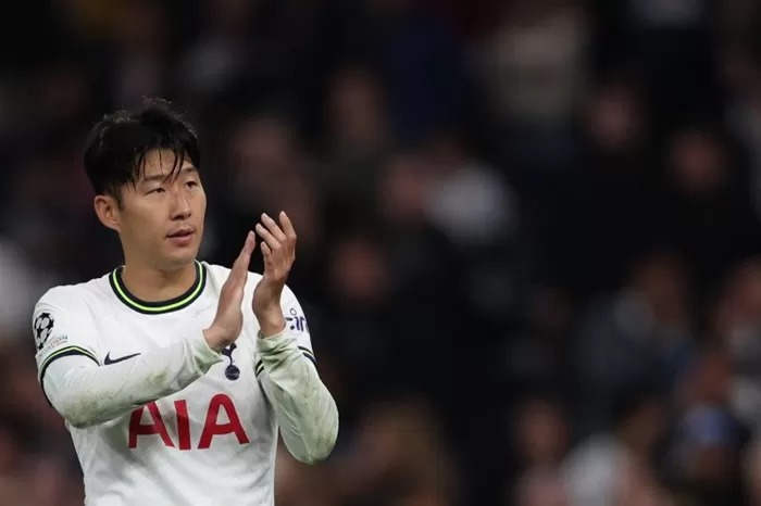 Tottenham Hotspur mendekati peringkat keempat klasemen Liga Inggris, setelah menghantam tuan rumah Aston Villa dengan skor 4-0 pada pertandingan Minggu (10/3/2024).
