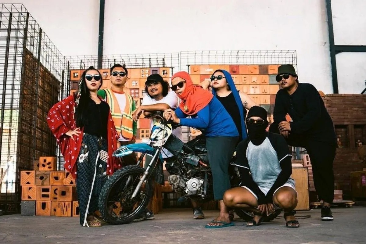 Grup musik LAIR.