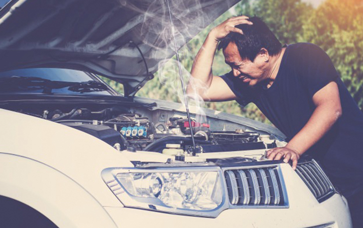 Ilustrasi overheat mobil.