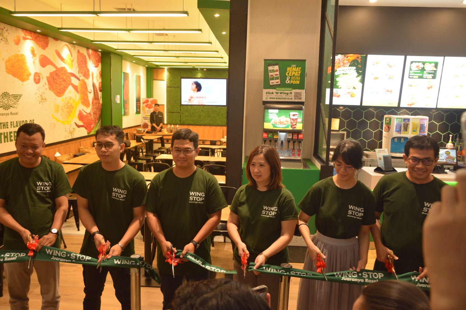 Launching gerai pertama Wingstop di Solo Raya hadir di Pakuwon Mall Solo Baru.