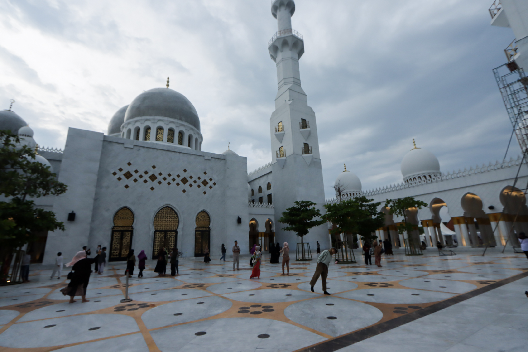 Masjid Sheikh Zayed menjadi salah satu jujugan wisata religi di Kota Solo