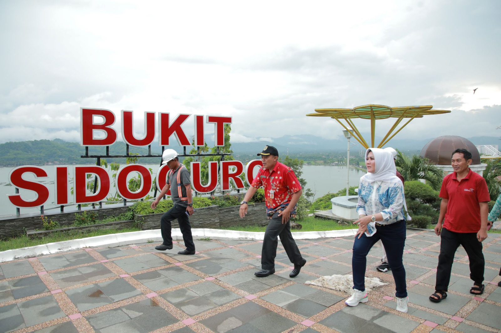 Objek wisata Bukit Sidoguro di Desa Krakitan, Kecamatan Bayat akan menjadi lokasi tradisi grebeg syawalan pada Rabu (17/4) besok. (Angga Purenda/Radar Solo)