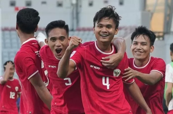 SAATNYA TERBANG TINGGI: Hasil seri kontra Yordania U-23 bisa mengantarkan Timnas Indonesia U-23 melaju ke perempat final Piala Asia U-23 dan mencatatkan sejarah bagi skuad Shin Tae-yong.