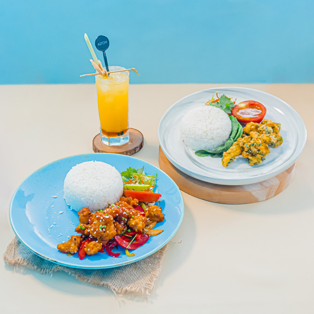 Asian Fried Chicken & Sweet and Spiced Drink di ASTON Solo Hotel.&nbsp;