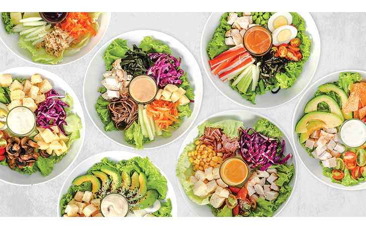 Tampilan sajian salad bar dari The Beet Box HARRIS Hotel Solo
