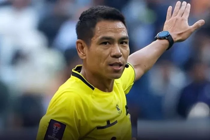 Wasit VAR kontroversial asal Thailand Sivakorn Pu-Udom akan kembali ditugaskan dalam laga Timnas Indonesia U-23 vs Irak di partai perebutan tempat ketiga Piala Asia U-23 2024.