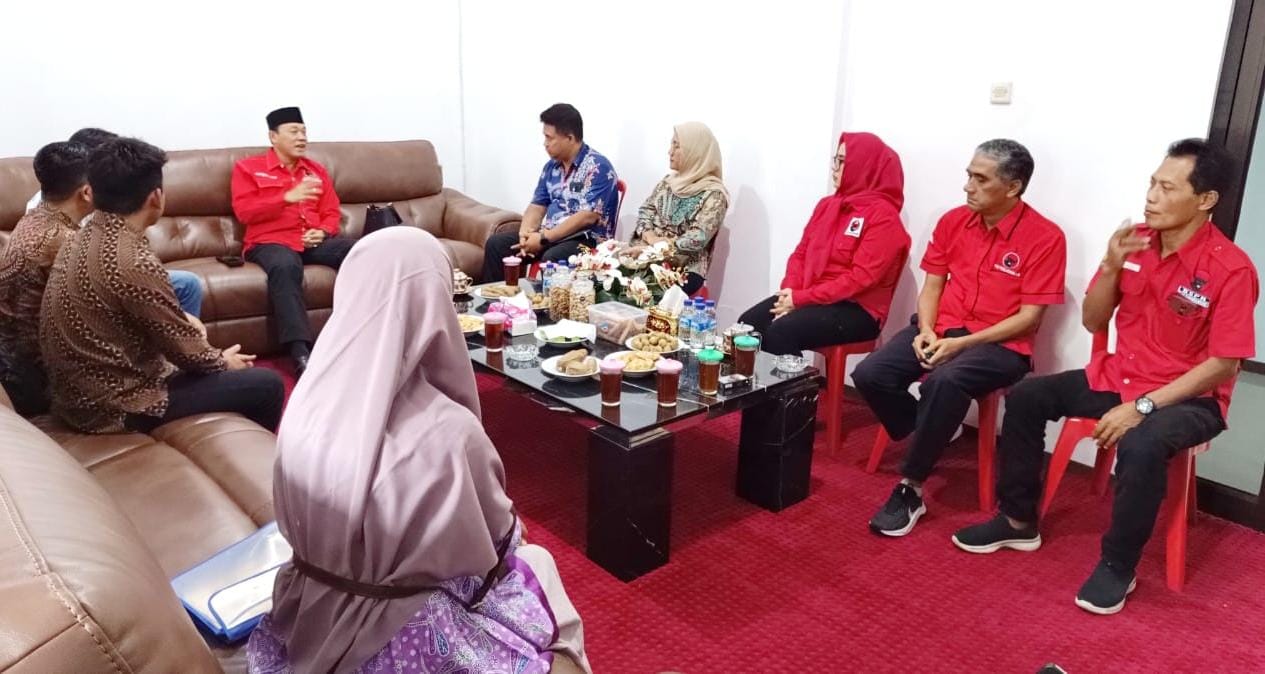 KPU dan Bawaslu Karanganyar bertemu DPC PDIP Karanganyar