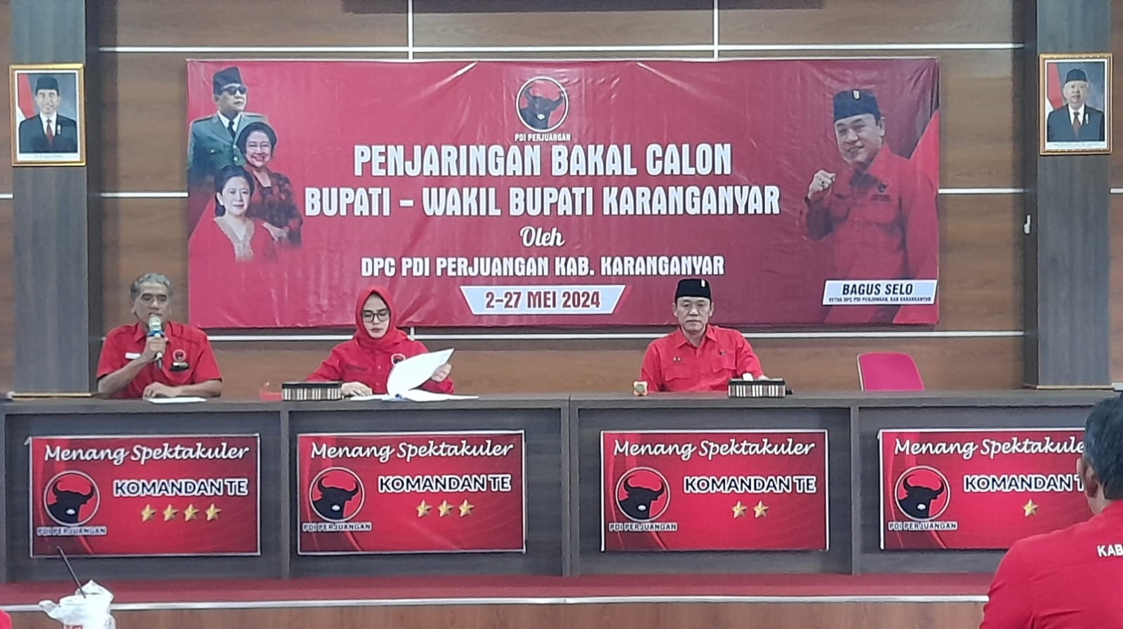 Panitia penjaringan calon bupati-wakil bupati dari DPC PDIP Karanganyar. (Rudi Hartono/Radar Solo)
