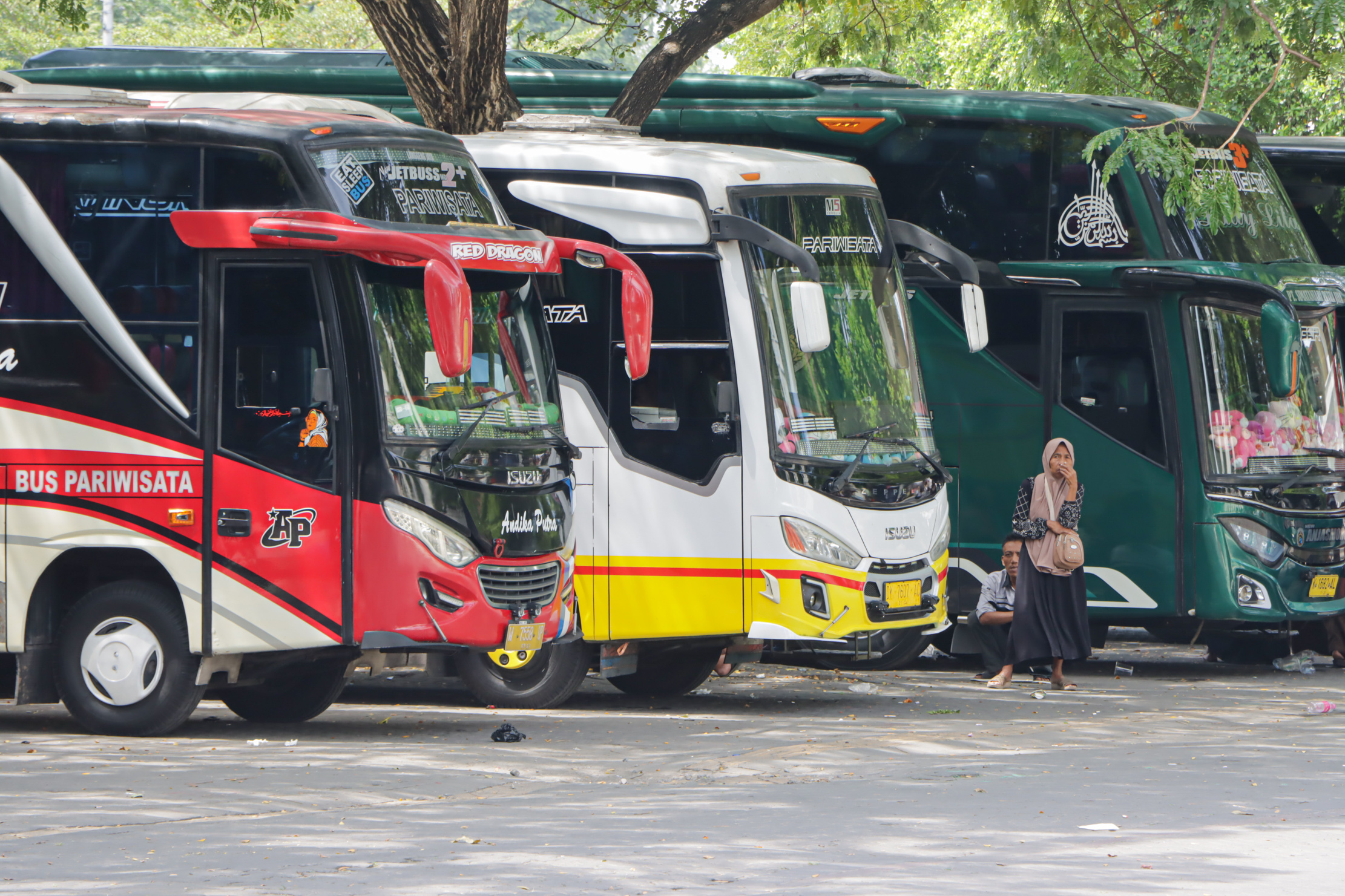 Bus pariwisata harus rutin uji KIR secara berkala