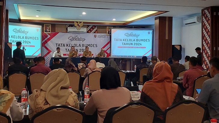 Workshop Pengelolaan Bumdes di Front One Hotel, Senin (27/5/2024).