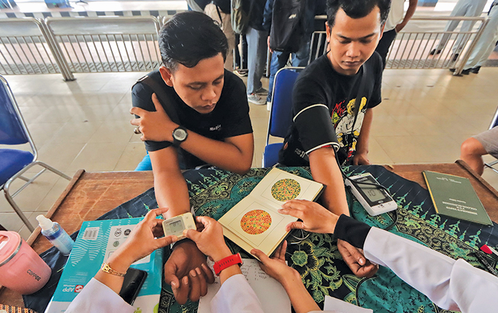 KONTROL RUTIN: Cek kesehatan sangat penting untuk mencegah penyakit lebih parah.