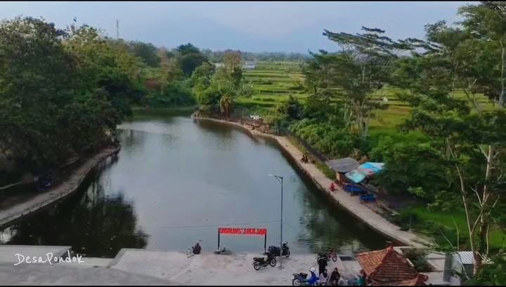 Wisata Embung Sikajar di Karanganom, Klaten.